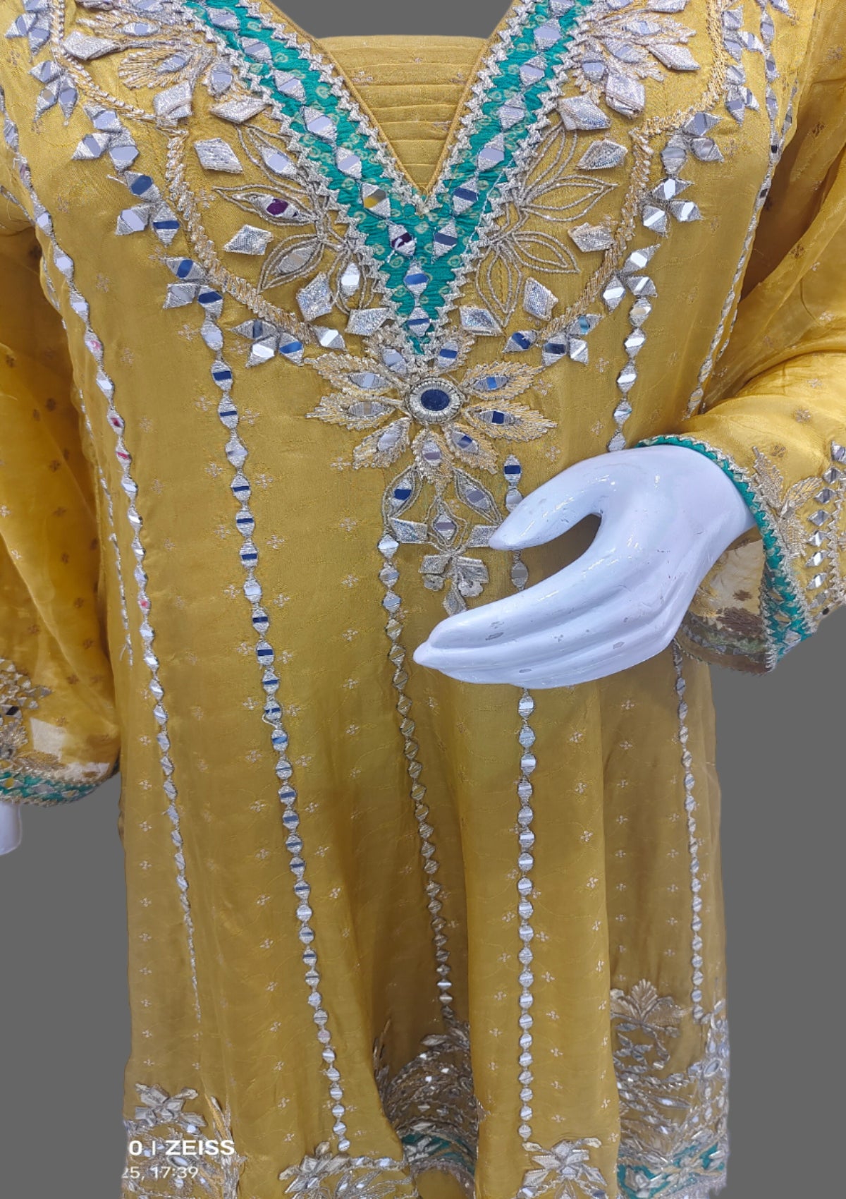 MUSTARD GOTA PEPLUM PLAZO