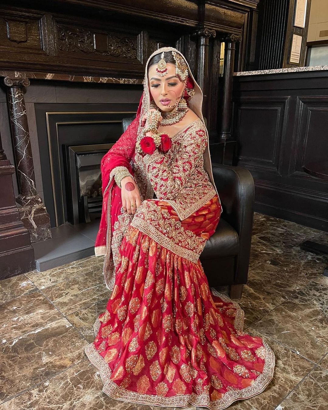 ELEGANT GHARARA